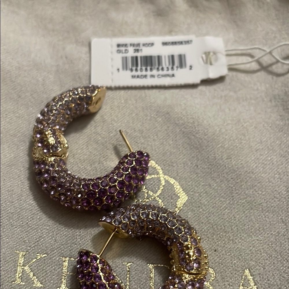 Kendra Scott Mikki Gold Pave Hoop Earrings in Purple Mauve - Picture 4 of 14